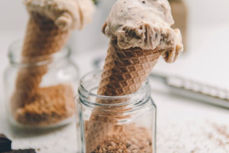 Sorvete caseiro de doce de leite com 3 ingredientes
