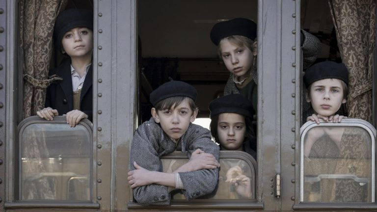 Prepare os lencinhos e o coração: filme emocionante e impactante mostra a história real de esperança das crianças italianas no pós-guerra