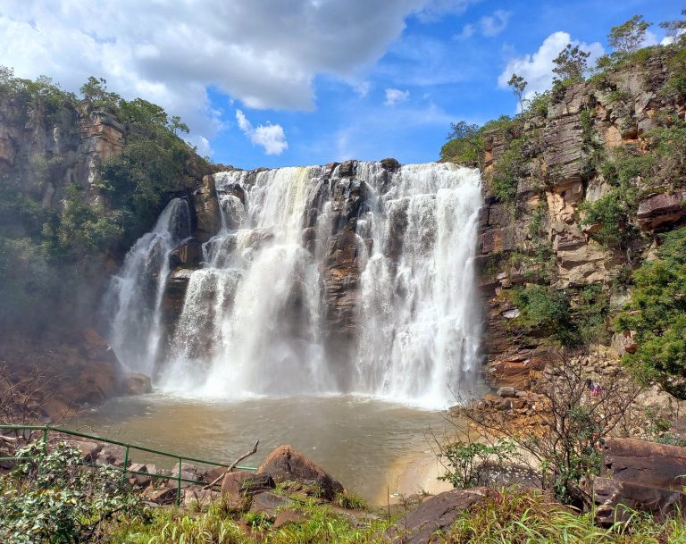 3 cachoeiras perto de Goiânia para um date perfeito e inesquecível em meio a natureza!