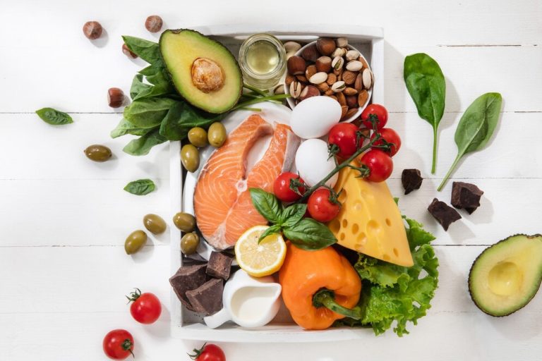 8 alimentos que aumentam a testosterona naturalmente, segundo nutricionista