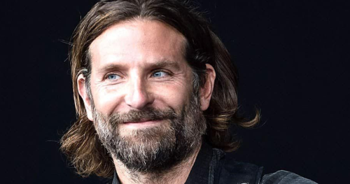 Bradley Cooper em "Nasce Uma Estrela" (2018), indicado como ator e diretor, mas sem vitórias no Oscar.