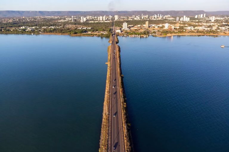 Cidade mais simétrica do Brasil é exemplo de urbanismo planejado no coração do país