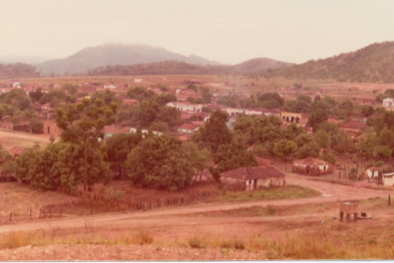 Cidade goiana no norte do Estado, que já foi chamada de “Lagoa Campina Verde”, tem 43 anos e um segredo que atraiu seus primeiros moradores