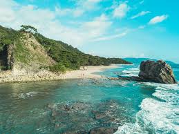  Santa Teresa, Costa Rica – Em tributo a Santa Teresa d’Ávila, uma das maiores escritoras e reformadoras do catolicismo.