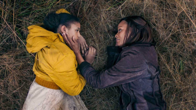 Filme da Netflix revela caso real de cidade que adotou 77 crianças abandonadas