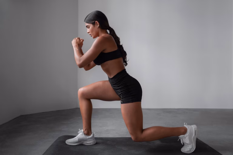 5 exercícios para tonificar os glúteos, segundo personal trainer