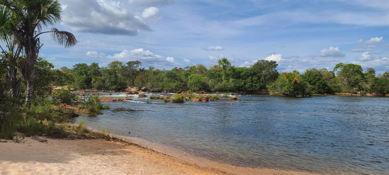 3 praias de água doce coladinhas em Goiás que você precisa conhecer