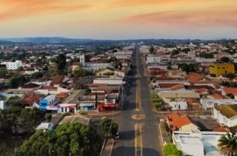 Cidade em Goiás a 216 km de Goiânia já foi chamada de “Comércio Velho” e quase desapareceu por causa de um surto de febre amarela