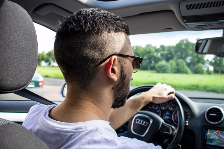 5 sedans grandes de luxo mais fáceis e baratos de manter