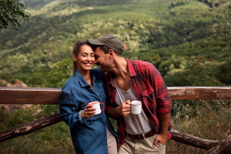 Rolê romântico em Goiás: 5 cidades perfeitas para casais aventureiros (ou apaixonados pelo sossego)