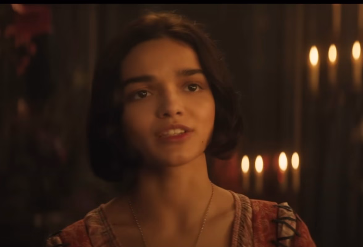 Protagonista de Branca de Neve fala sobre saúde mental após fracasso do filme