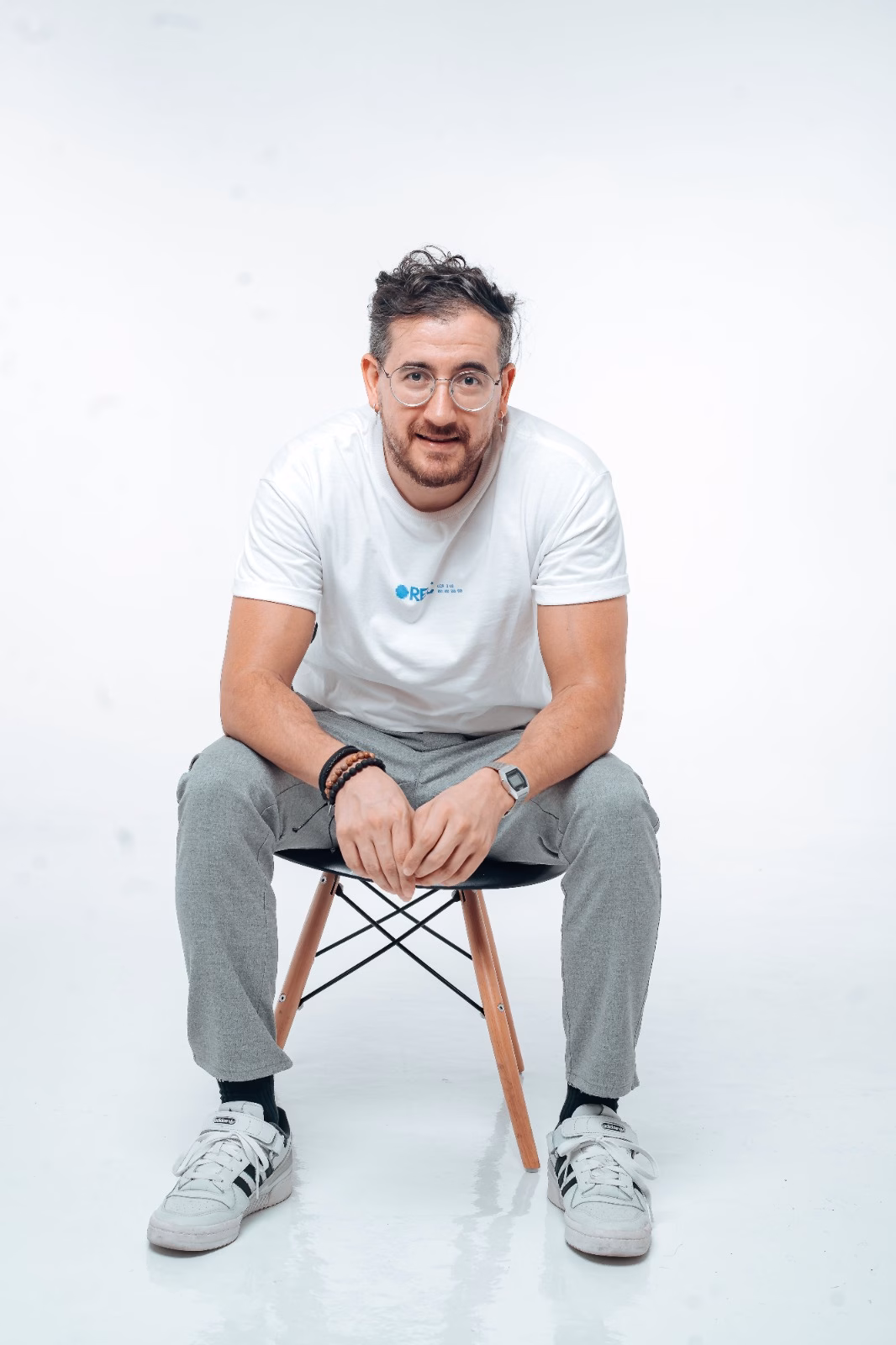 Afonso Padilha volta a Goiânia e apresenta novo stand up