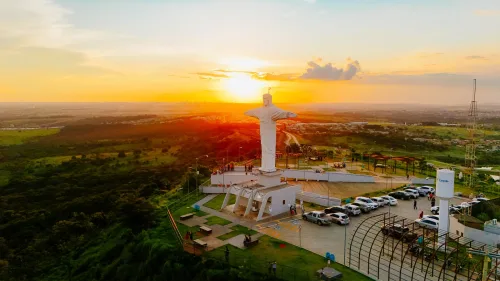https://senadorcanedo.go.gov.br/