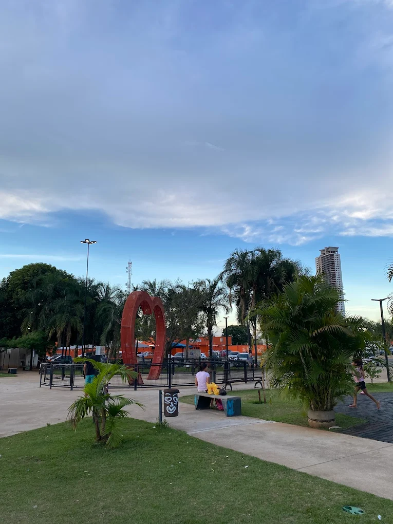 Lugares em Goiânia para as crianças se divertirem de patins