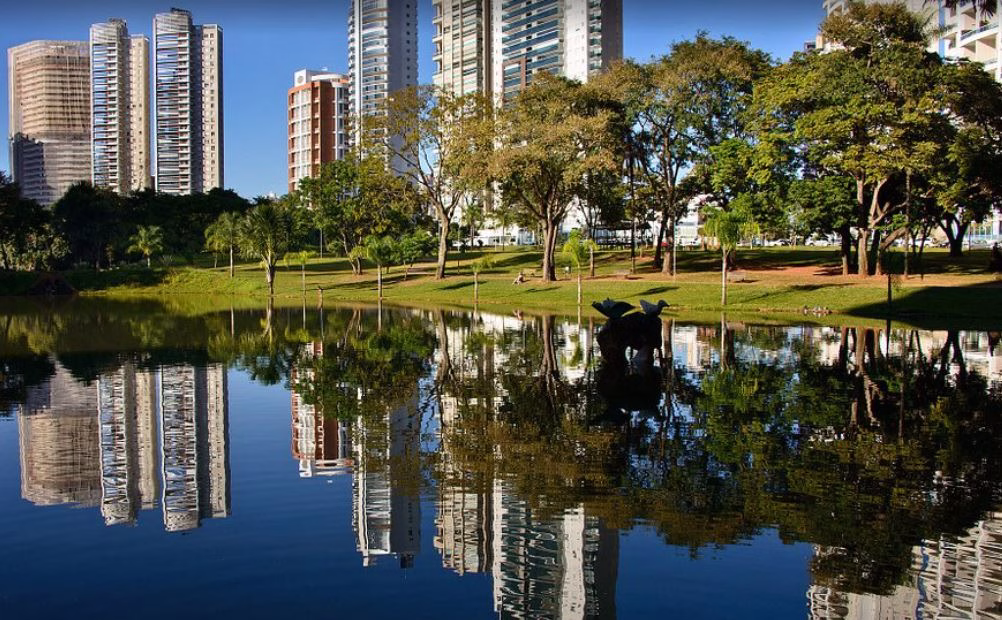 Lugares em Goiânia para as crianças se divertirem de patins