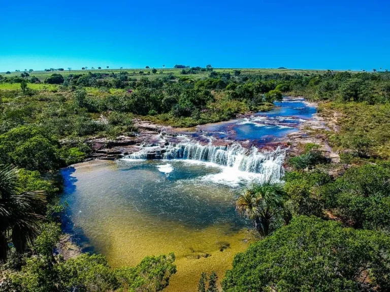 Capital das Cachoeiras tem 40 opções, vida pacata e (muito) potencial turístico em Goiás