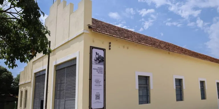Pires do Rio ganha seu primeiro cinema público
