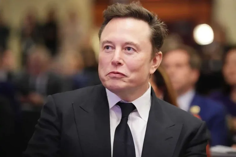 5 livros que todo empresário precisa ler, segundo Elon Musk