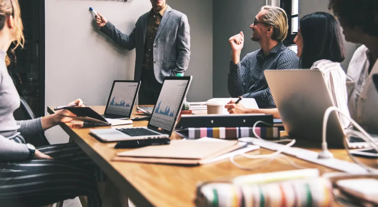 10 empresas brasileiras estão entre as melhores do mundo para trabalhar; Veja quais são!