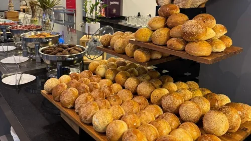 Shopping promove noite do hambúrguer nesta quarta-feira (25)