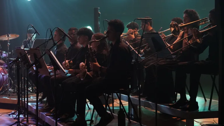 Big Band Basileu França encerra a temporada de 2025 com “Especial Jorge Vercillo” em Goiânia