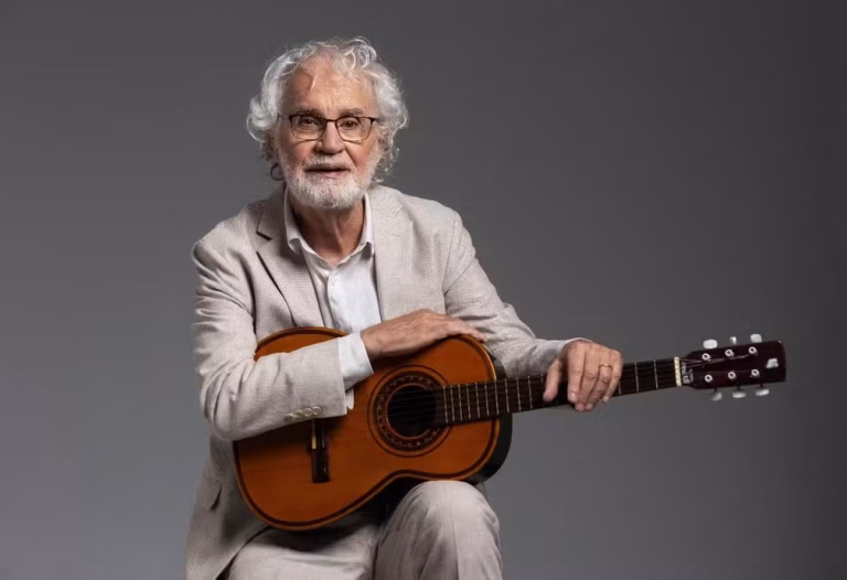 Renato Teixeira volta a emocionar Goiás em show gratuito no Teatro Goiânia