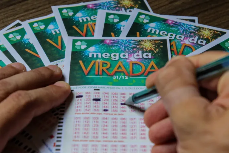Mega da Virada 2025: veja como apostar no prêmio estimado em R$ 1 bilhão