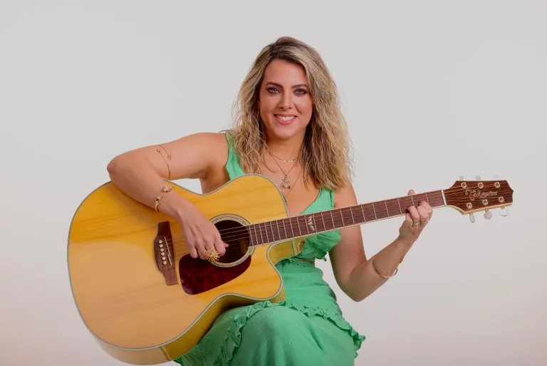 Maíra Lemos faz show gratuito no Bosque dos Buritis nesta sexta (12)