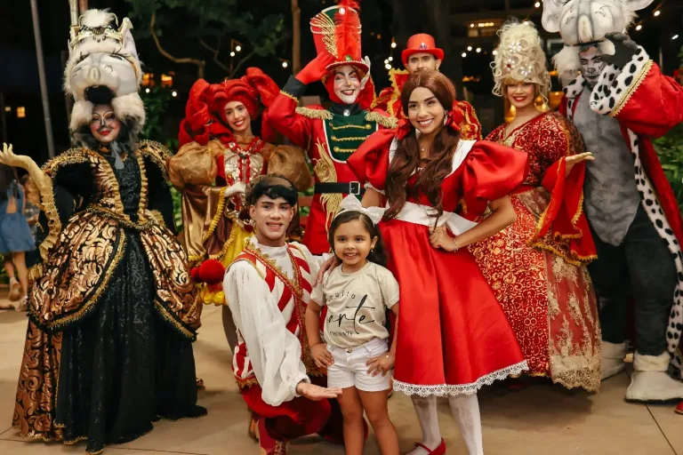 Praça T-23 ganha magia com volta do Circuito Arte Consciente e chegada do Papai Noel