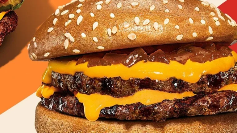 Burger King e Serasa distribuem sanduíche de graça; saiba como ganhar