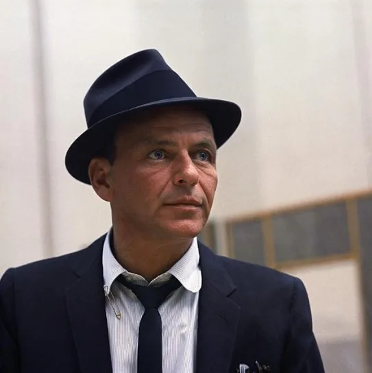 Goiânia recebe show de tributo a Frank Sinatra