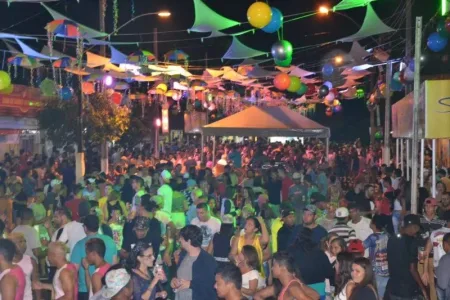 GOIANDIRA TAMBEM TERA CARNAVAL DE RUA VEJA A PROGRAMACAO COMPLETA