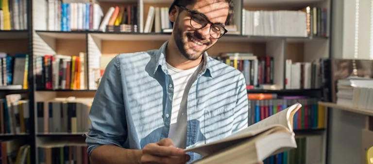 O Hábito de Ler de Forma Inteligente: Lições de Mortimer Adler