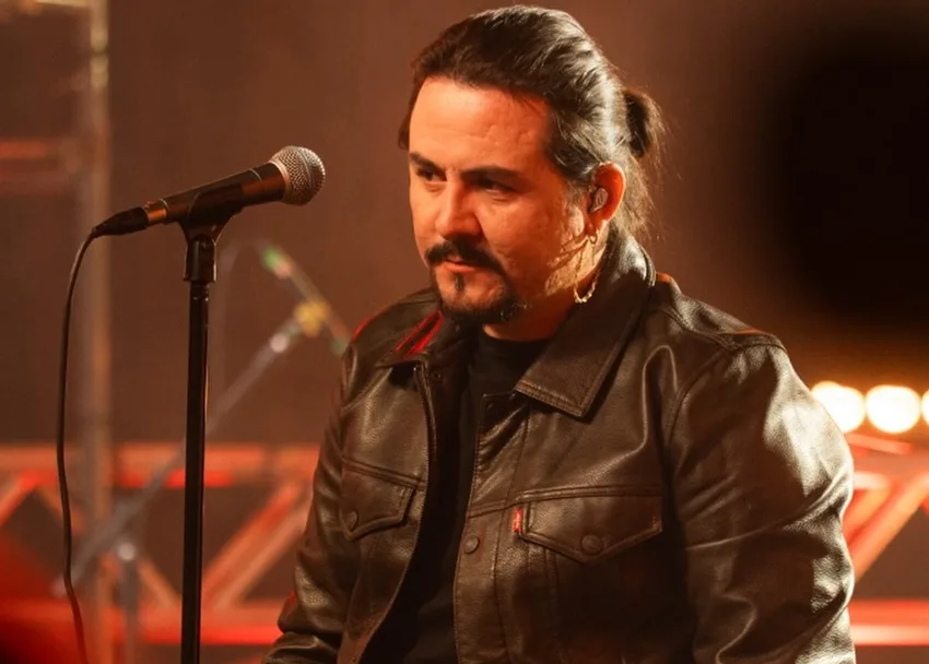 Cantor Dino Fonseca