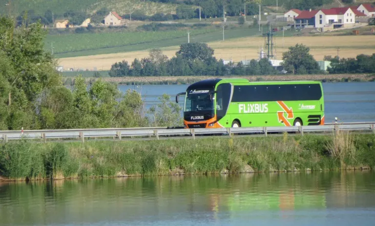 Promoção de verão promete viagens pelo Brasil com passagens a partir de R$ 23,99