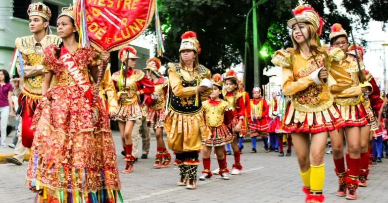 Festas Tradicionais de Goiás: Cavalhadas, Folia de Reis e Cultura