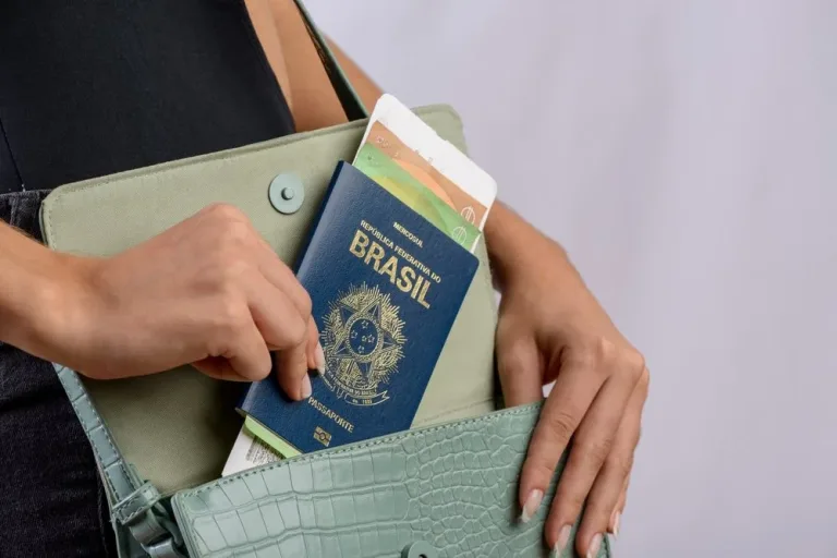 O que fazer em caso de passaporte perdido? 7 dicas para salvar o visto e a viagem