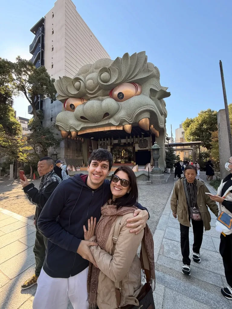 Casal Gustavo Pardal e Ellen se apresentam em Goiânia