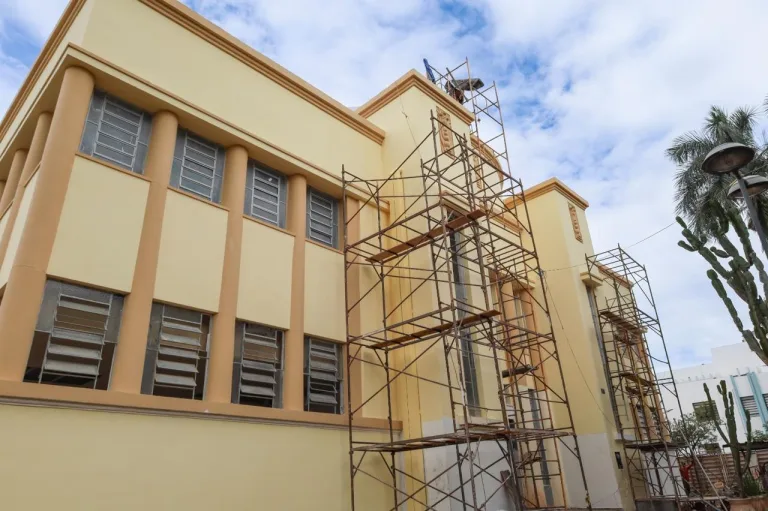 Museu Zoroastro Artiaga celebra 80 anos com restauração quase concluída em Goiânia