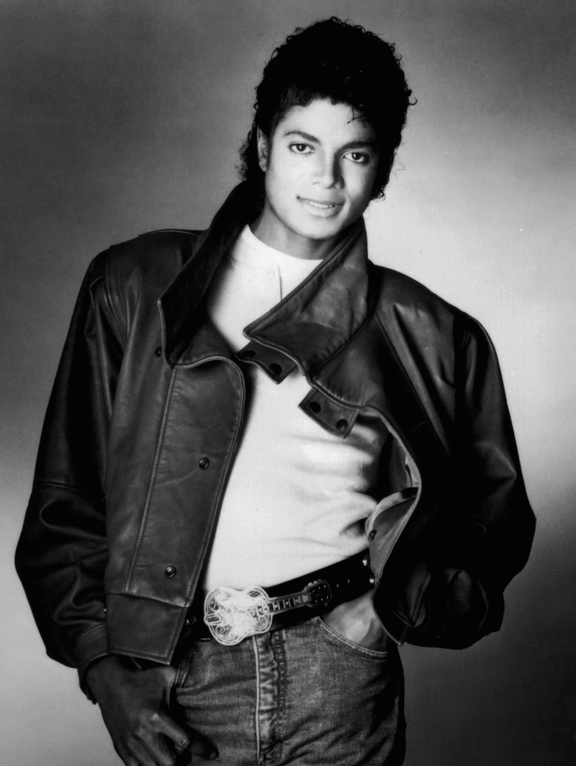 Goiânia recebe show de tributo a Michael Jackson com Rodrigo Teaser