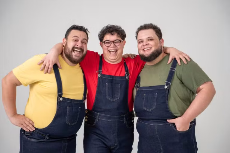 Goiânia e Anápolis recebem show de humor com Estevam Nabote, Vini Maga e Victor Ahmar
