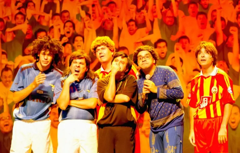 Teatro Goiânia recebe espetáculo de comédia sobre futebol neste fim de semana