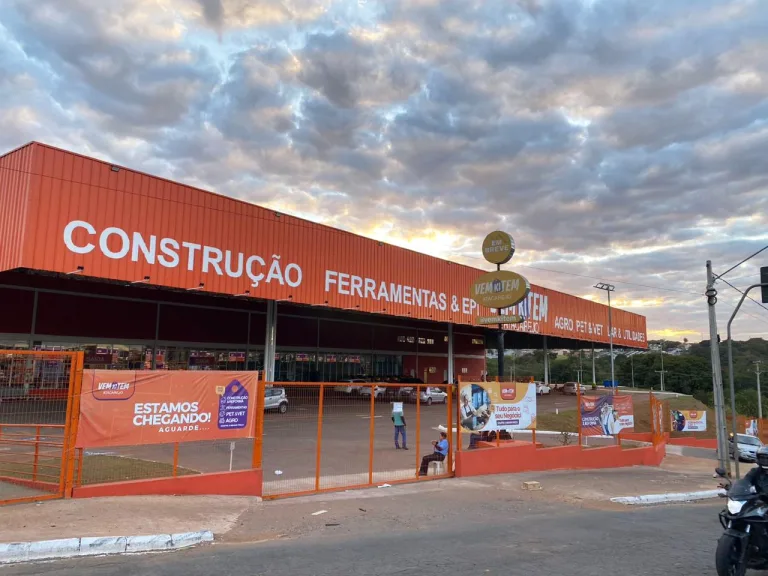 Atacarejo realiza mutirão de empregos em Goiânia com vagas para diferentes áreas