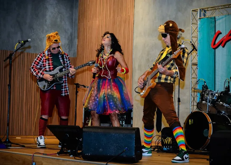 Carnaval infantil ocupa praças de Jaraguá com show gratuito