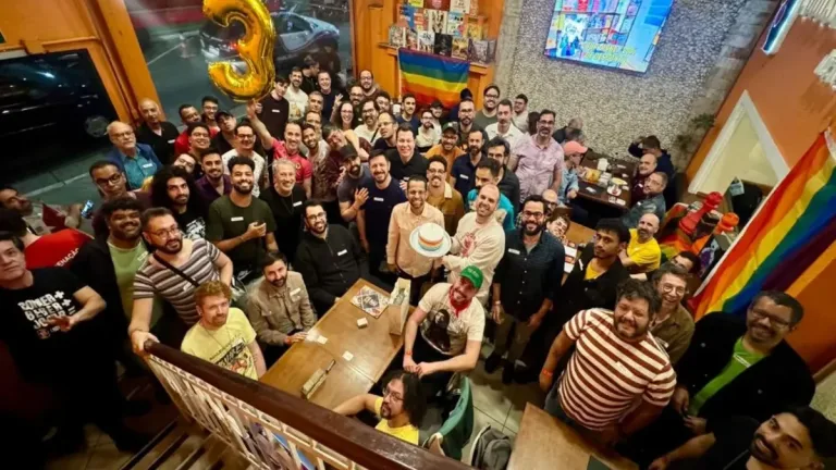 Goiânia recebe encontro gay que troca balada por jogos e conversa