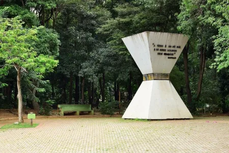 monumento
