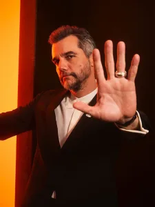 Wagner Moura é cotado para viver o vilão no novo filme da franquia 007