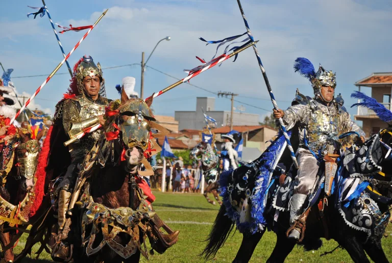 Jaraguá terá 4 dias intensos com as Cavalhadas 2026; veja o que vem aí