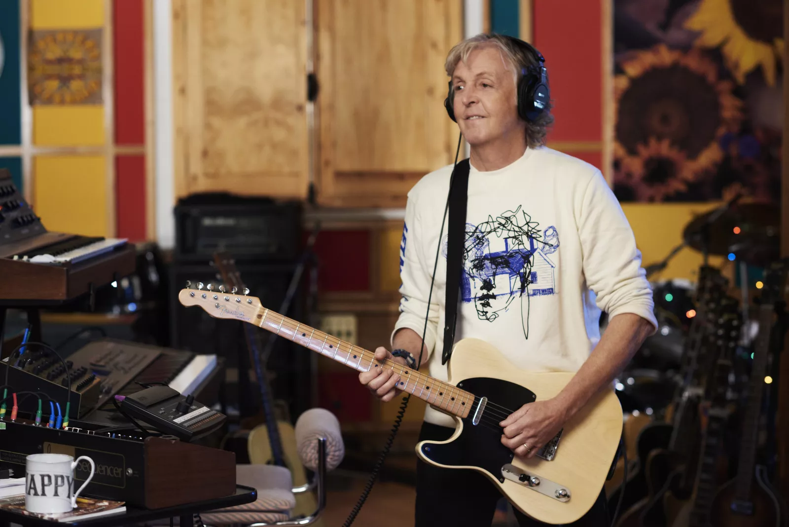 Aos 83 anos, Paul McCartney confirma lançamento de novo álbum