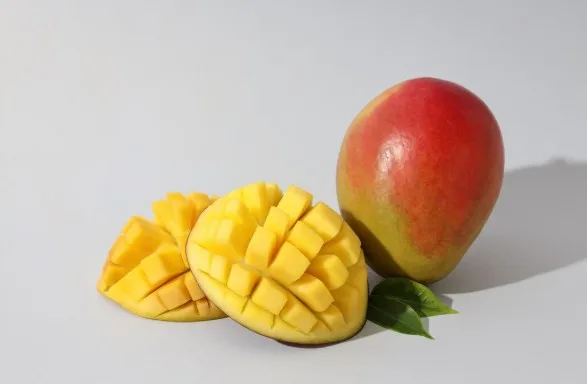 Fruta tropical é rica em vitaminas, minerais e fibras e você deveria consumir depois de cada refeição